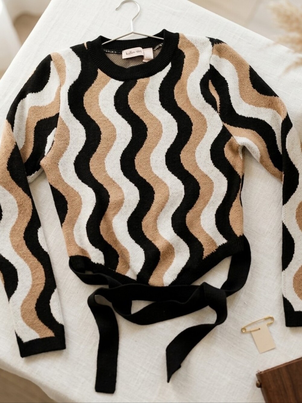 Willow Root Wavy Retro Stripe Knit Sweater Size M Crewneck Waist Tie Crop
